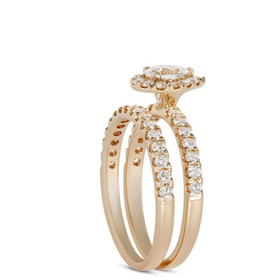 Pear Shaped Diamond Bridal Set, 14K Yellow Gold